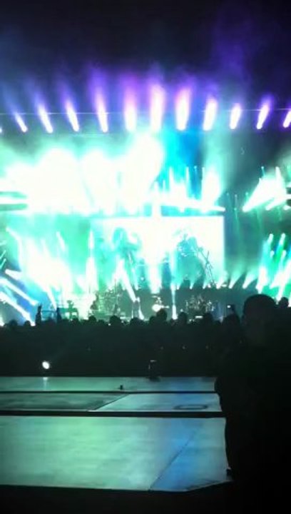 johnny hallyday  stade de france 2012 duo eddy mitchell le 16 juin