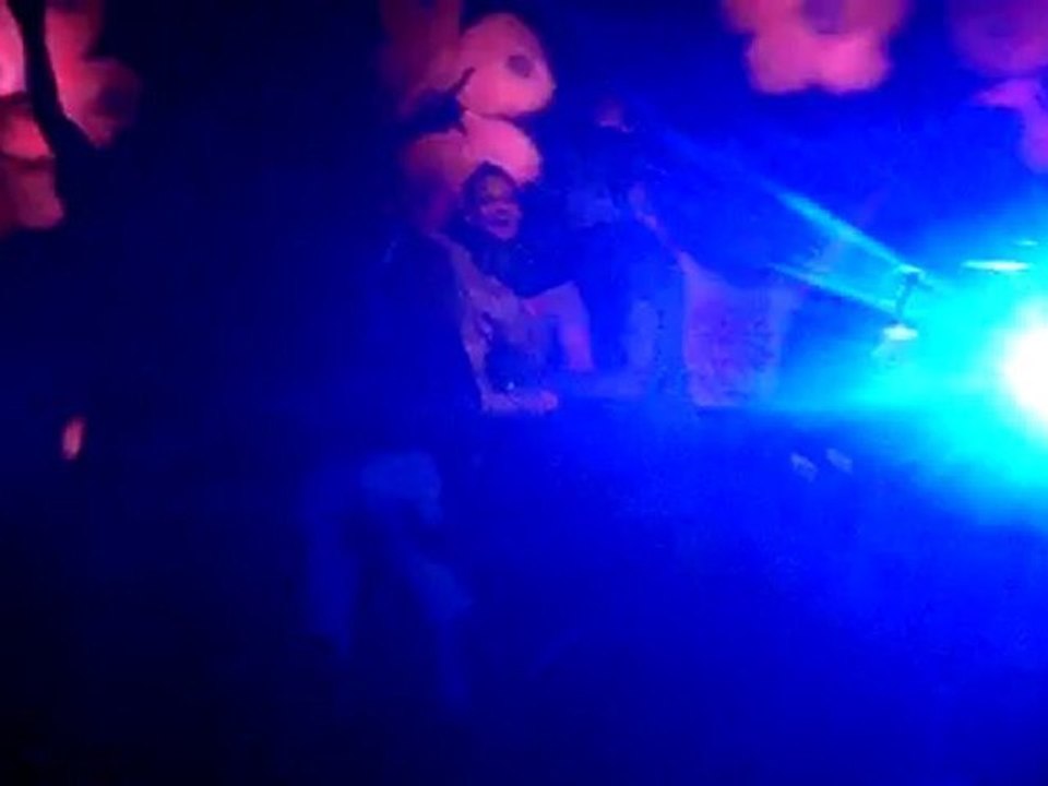 FREQUENCER @ EXPLOZION COLORZ PARTIE 2