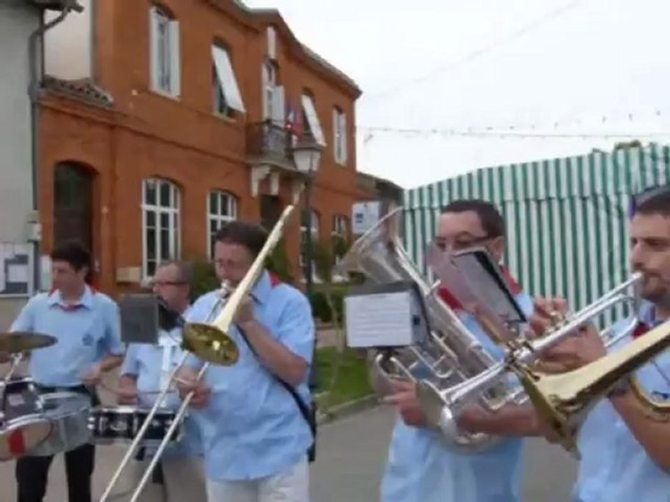 Il en faut peu pour..