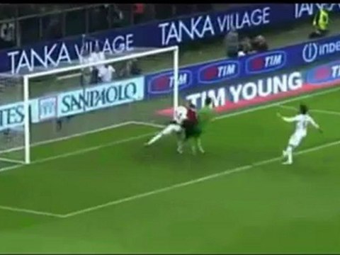 جميع اهداف زلاتان ابراهيموفيتش مع ميلان هذا الموسم