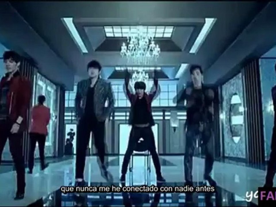 Hermosa (subtitulada)