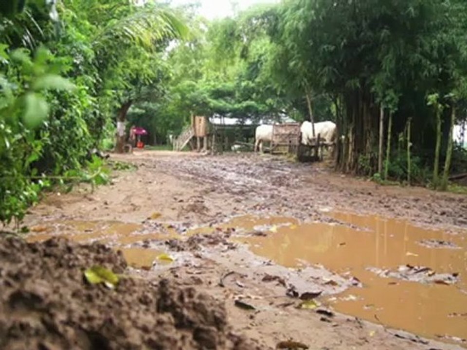 TDM-47 TRAVERSEE DU MEKONG