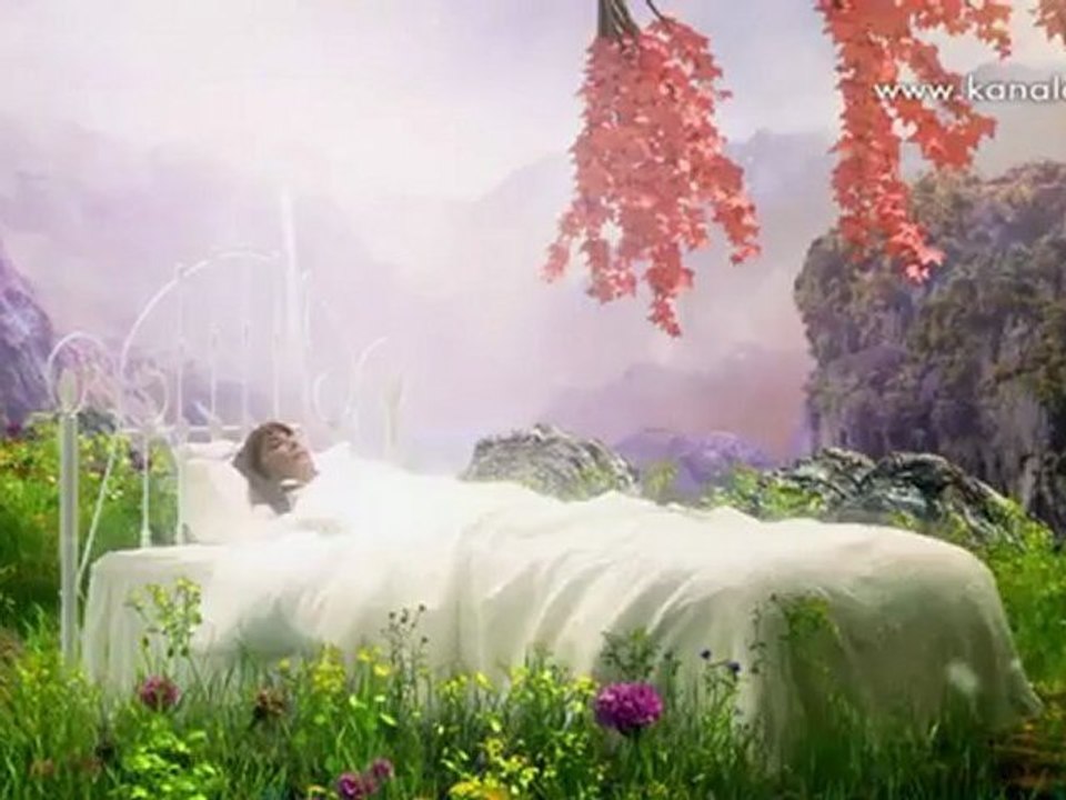 Annem Uyurken 1.bölüm fragmanı izle