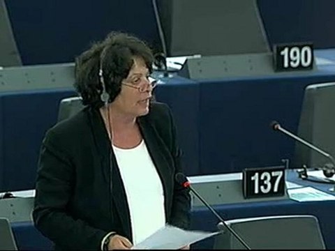 Michèle Rivasi : Informer les citoyens sur les risques industriels