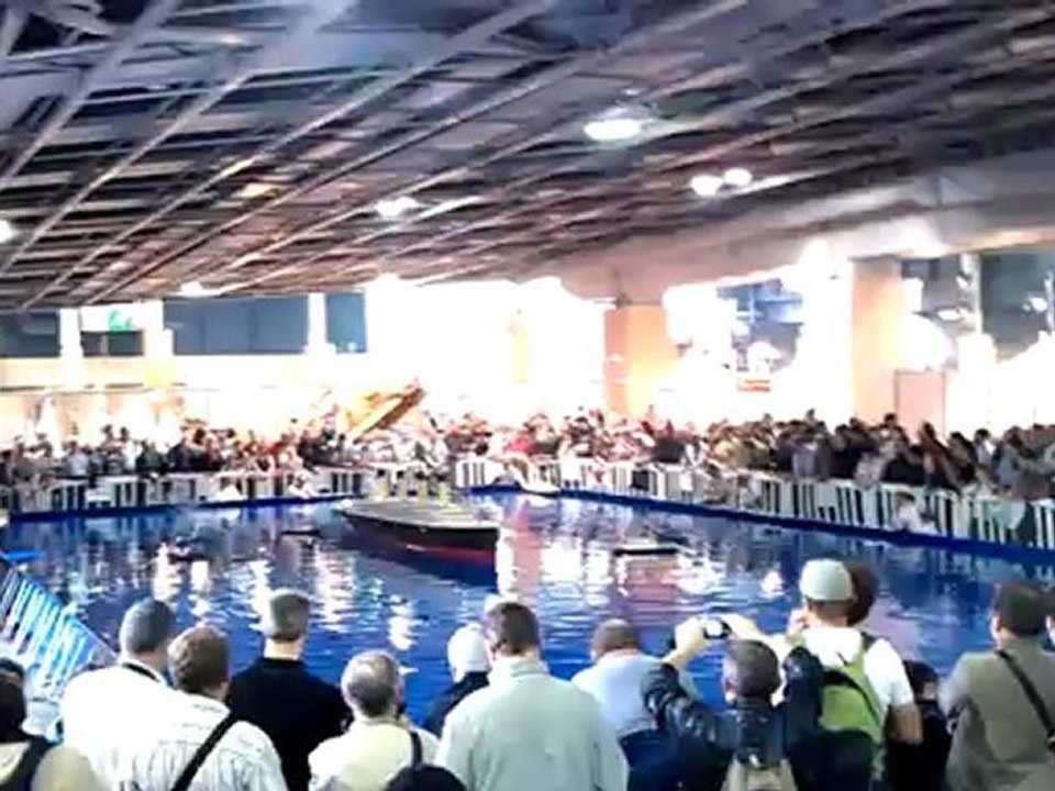 La reconstitution du Titanic (5 m. de long)