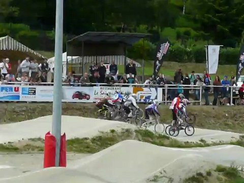 National BMX Montmelian Ian Guionnet Bunny hop club Briançon1/4 de finale benjamin