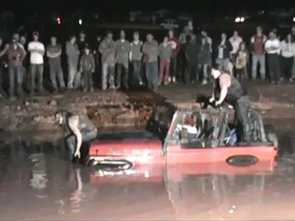 Mud Wrestling Girls getting pulled out in Jeep Red Nek style 57