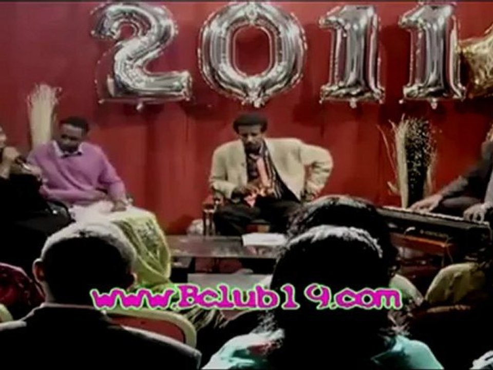 Nimco Yaasiin iyo Qaboojiye   Damaashaad   Live at Universal TV