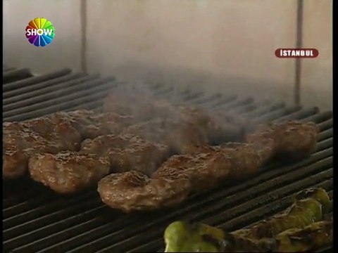 Vahe'nin Sofrası - Rumeli Köftesinin hazırlanışı