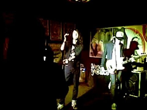 The Yolks - Girls (reprise des Beastie Boys) (live à l'Émile Vache)