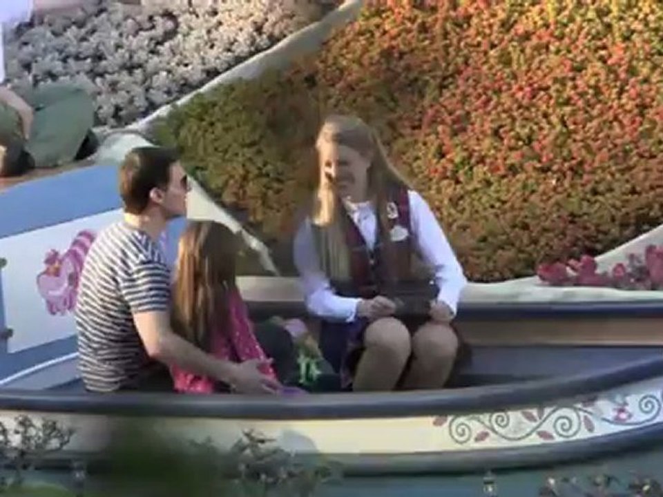 Tom Cruise zufrieden mit drei Kids