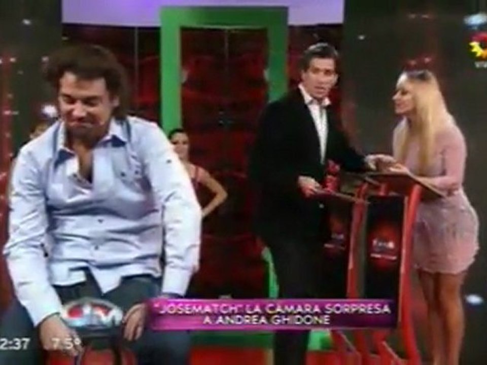 Pedro en Sábado Show Cámara Sorpresa a Andrea Ghidone - 16 de Junio