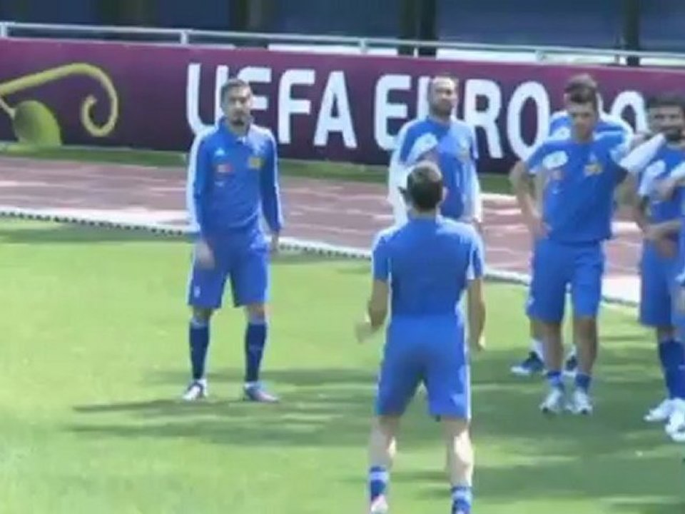 Griechen trainieren für Deutschland