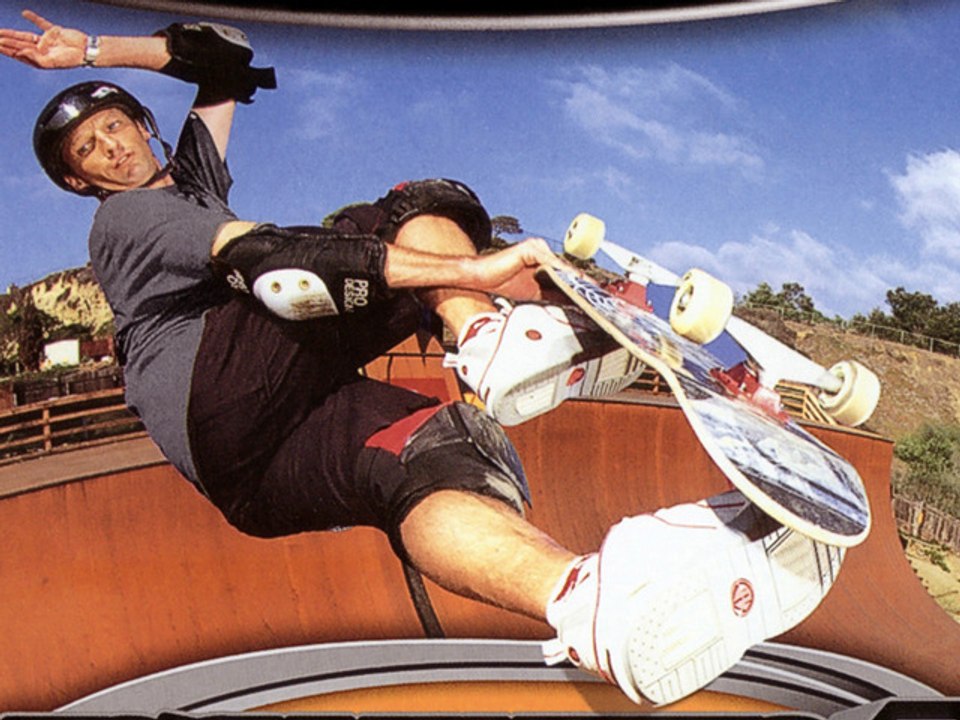 CGRundertow TONY HAWK PRO SKATER 4 for Nintendo Gamecube Video Game Review