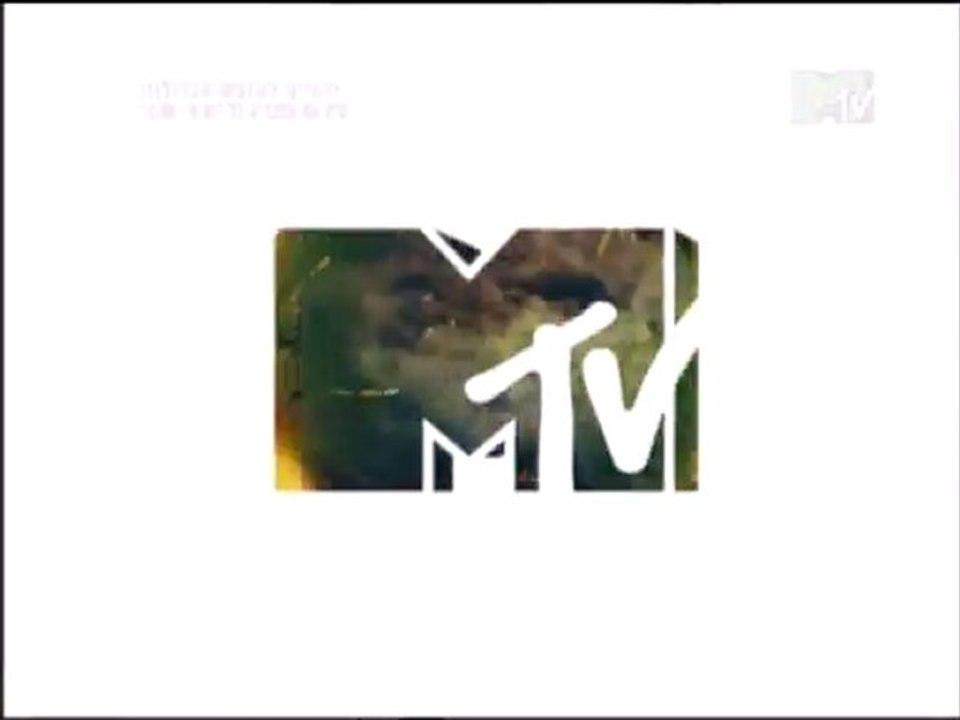 MTV אלין לוי מקריינת פרומואים בערוץ