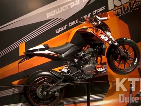 2011 KTM 125 Duke at INTERMOT 2010