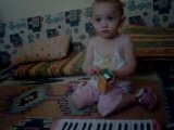 Müzisyen Bebek