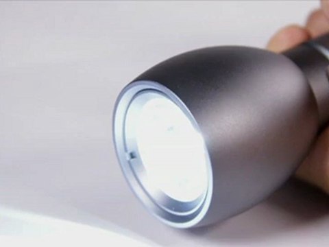 60:Second ScubaLab - IST Sports T120 Mini Sol Rechargeable LED Torch