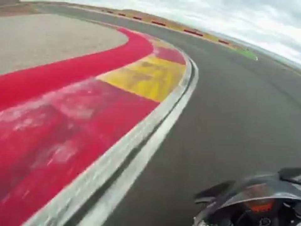 Onboard the KTM RC8R at Motorland Aragon