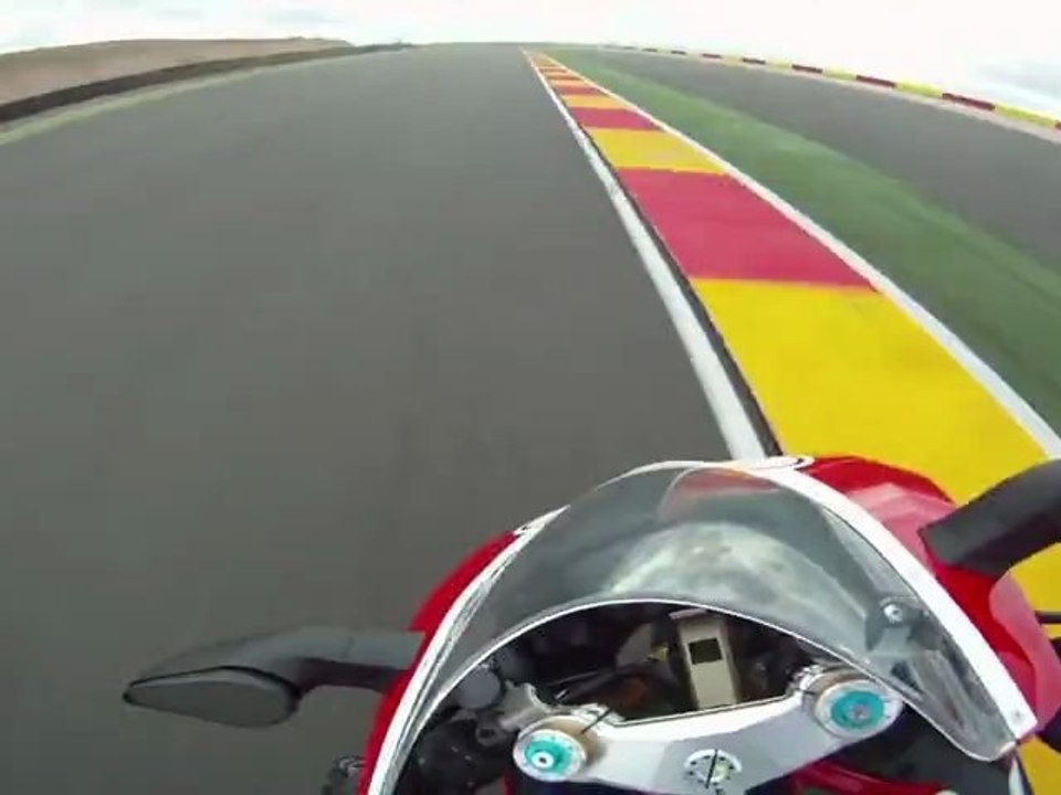 Onboard Ducati 1198S Corse at Motorland Aragon