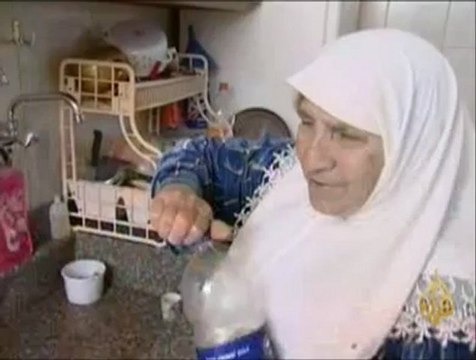 شكوى من بطء عملية إعادة الإعمار بنهر البارد