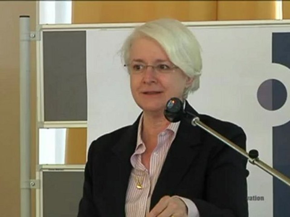 Anne Le Lorier - Banque de France - Dufrénoy Prize 2012 for Responsible Innovation in Finance