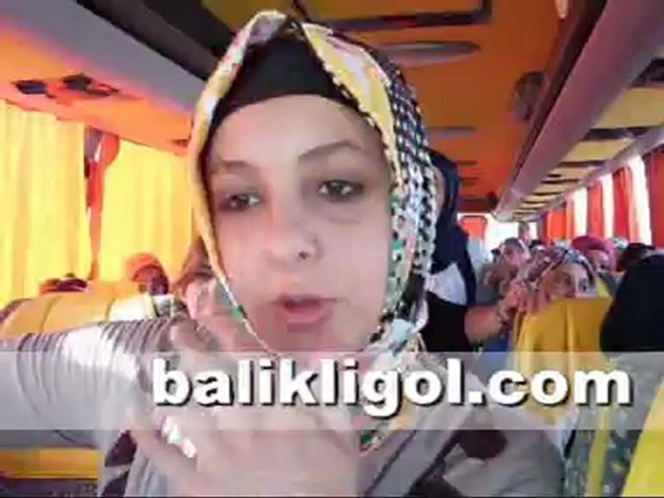 Şsnlıurfa Belediyesi Bayanları Geziye Götürdü