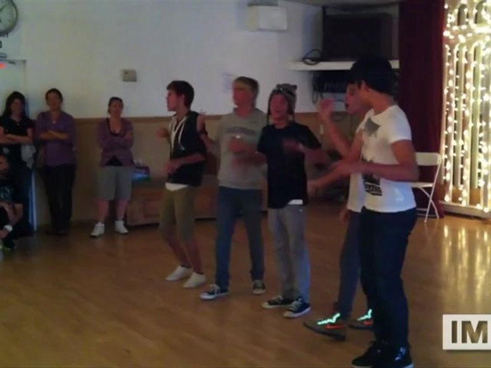 IM5 perform for the Jacksons