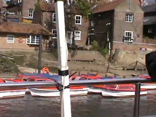 Cruising_the_river_Ouse5.mpg