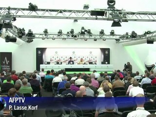 Loew leaves the politics to Merkel for Greek clash