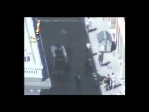 Bologna - Monti - Contatti tra le forze dell'ordine e i manifestanti (16.06.12)