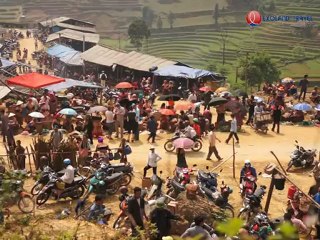 Marché multiethnique-Voyage au Vietnam, Trekking au Vietnam, Voyage de photo au Vietnam, séjours au Vietnam, hors des sentiers battus au Vietnam,Trek Vietnam, Voyage Vietnam