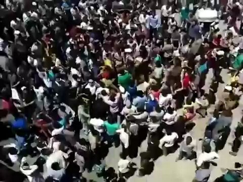 Syria فري برس منبج ريف حلب مظاهرة حاشدة في السوق الرئيسي 19 6 2012 Aleppo