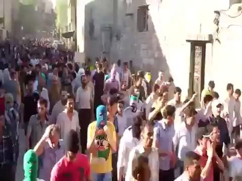 Syria فري برس حلب الكلاسة آلاف الأحرار بتشييع البطل أحمد ستر19 6 2012 Aleppo