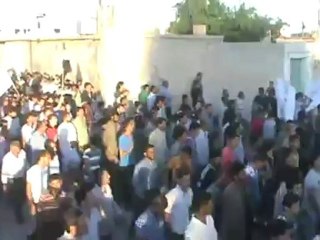 Syria فري برس تشييع الشهيد محمد كنجو أبو حنان 19 6 2012 Aleppo