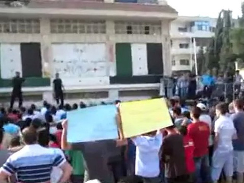 Syria فري برس حمص الصامدة الوعر الوفاء للشهيد عبد الرحمن مدور 19 6 2012 Homs