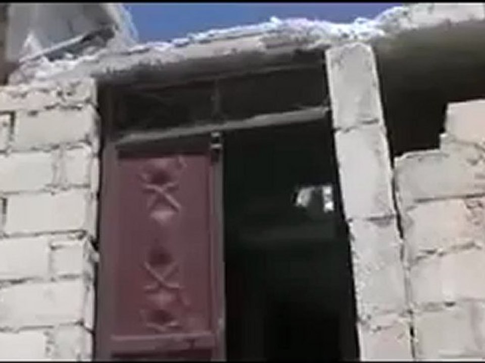 Syria فري برس حلب حيان اثار الدمار الذي خلفته القذائف الصاروخية19 6 2012 ج3 Aleppo