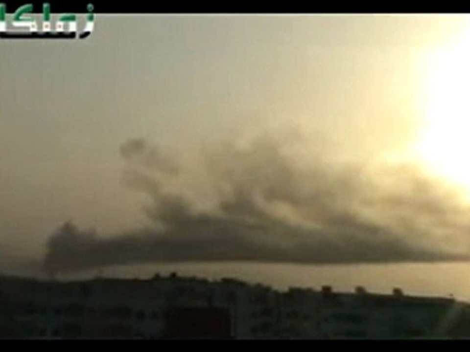 Syria فري برس ريف دمشق زملكا سحب الدخان الكثيف تغطي الغوطة جراء القصف  الهمجي على  دوما 18 6 2012 Damascus