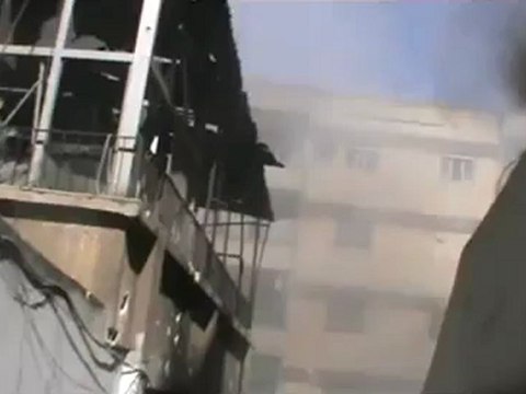 Syria فري برس حمص القصور اطلاق النار والقذائف على الحي من كتائب بشار 19 6 2012 Homs