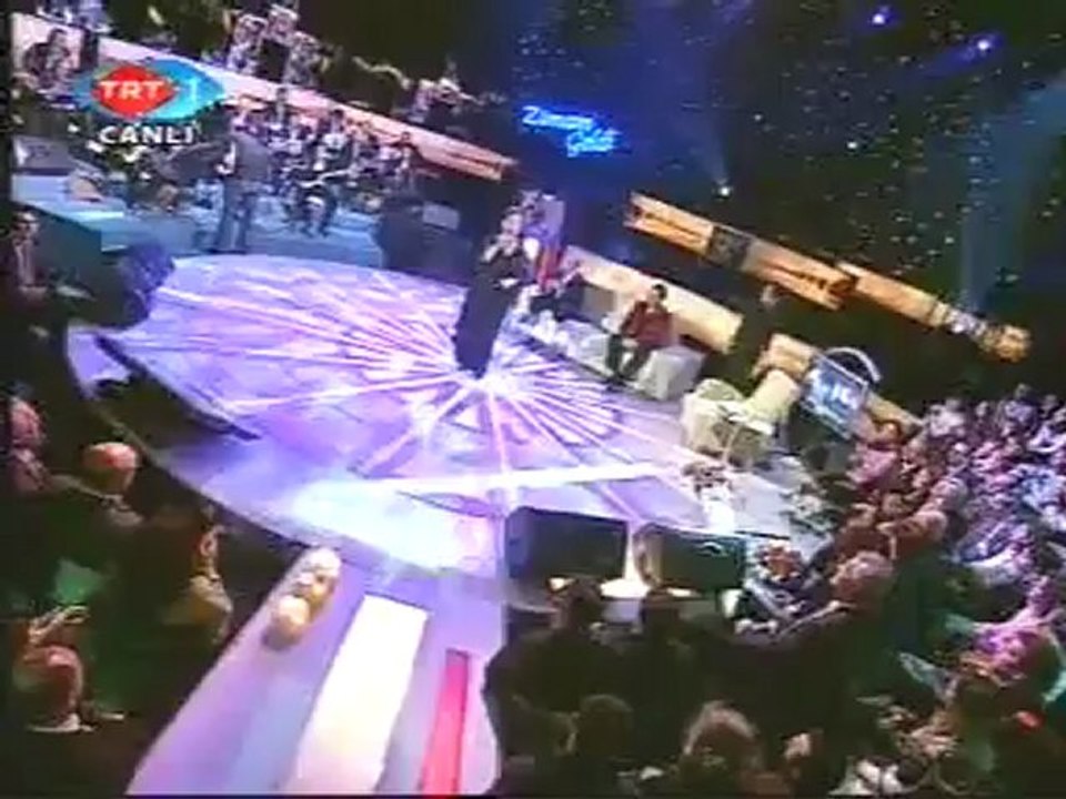 MAKBULE KAYA  Hop Deyiver-Elindedir Bağlama