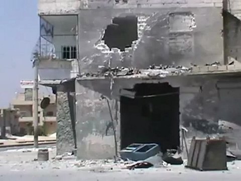 Syria فري برس حلب الاتارب اثار الخراب والدمار بالمدينه نتيجه القصف العشوائي 19 6 2012 جـ3 Aleppo
