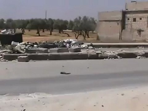 Syria فري برس حلب الاتارب اثار الخراب والدمار بالمدينه نتيجه القصف العشوائي 19 6 2012 جـ2 Aleppo