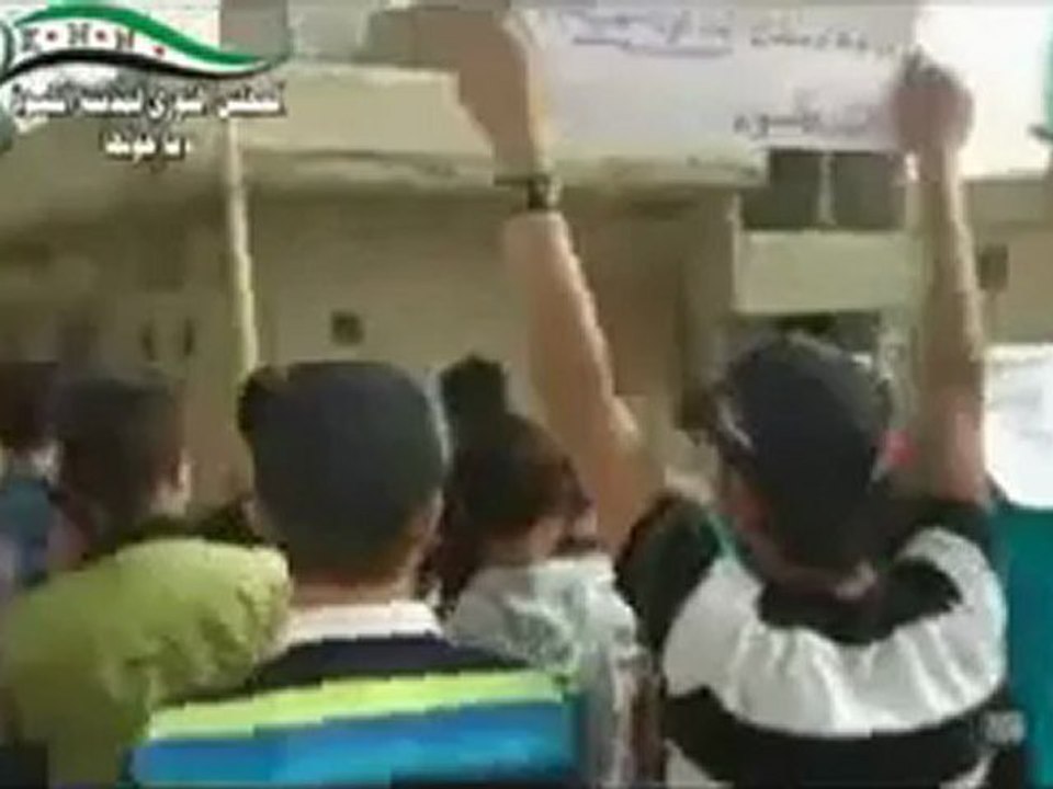 Syria فري برس ريف دمشق الكسوة المحتلة مظاهرة يوم الاثنين هتفت 18 6 2012 ج2 Damascus