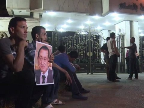 La confusion règne en Egypte autour de la mort de Moubarak