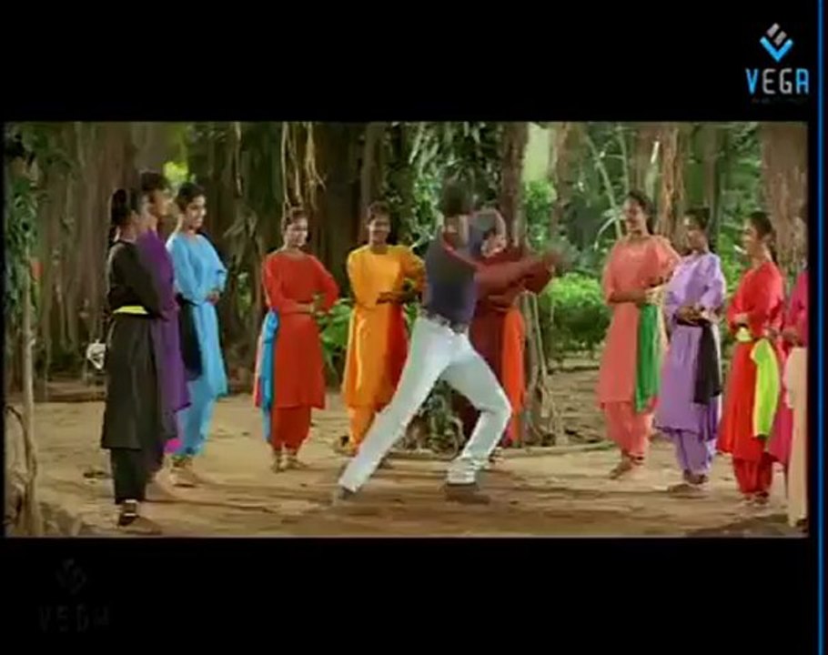 Ulagellam Kadhal(Endrendrum Kadhal) - Vijay Super Hit Song