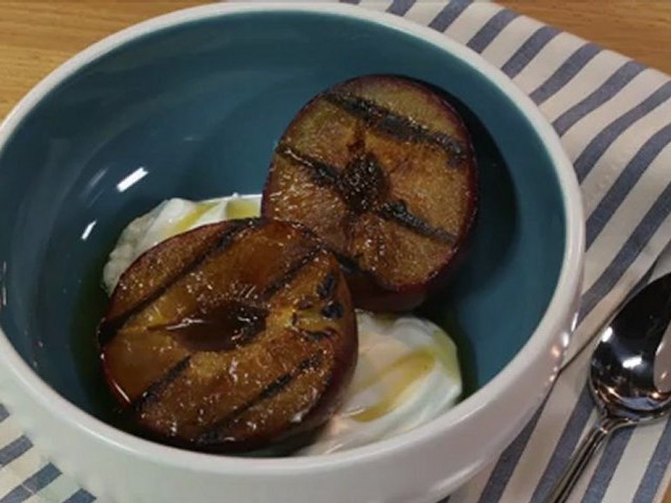 Grilled Plums with Yoghurt and Spiced Maple Syrup recipe