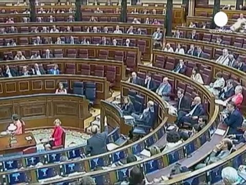 Spain waits on bank stress tests before accepting EU bailout