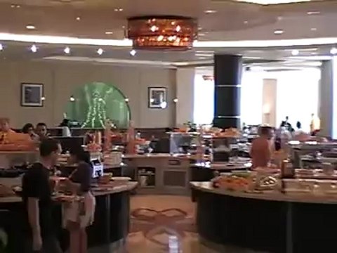 Ras Al Khaimah Hilton Beach Resort und Spa Speisesaal Buffet Luxushotel Strandhotel