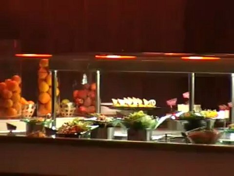 Abu Dhabi Hotel Radison Blu Restaurant Formel 1 Rennbahn Fella.de