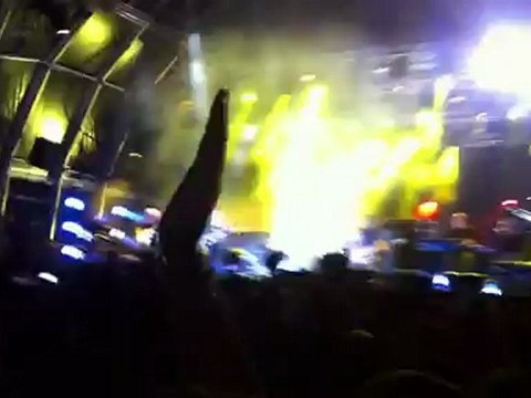 The Cure - Friday, I'm in Love (Live @ Primavera Sound 2012)